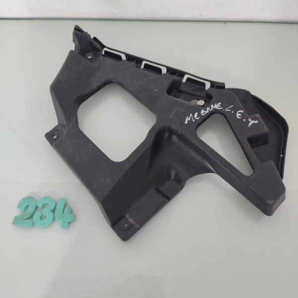 Guia Parachoque Traseiro Lado Esquerdo Renault Megane Gt