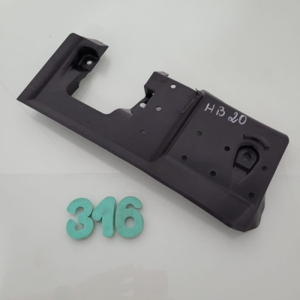 Acabamento Do Assoalho Lado Esquerdo Hyundai Hb20 841781s000