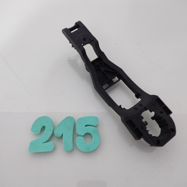 Suporte Maçaneta Traseira Direita Vw Fox 2015