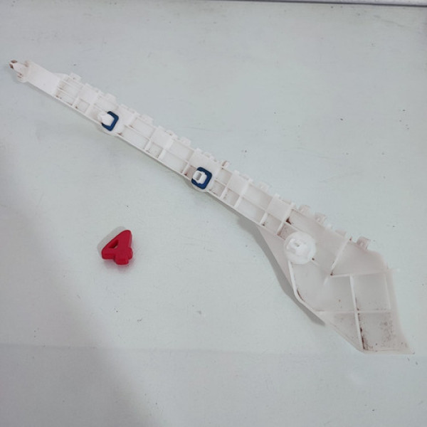 Guia Parachoque Traseiro Dir. Mitsubishi Eclipse Cross Cx 4