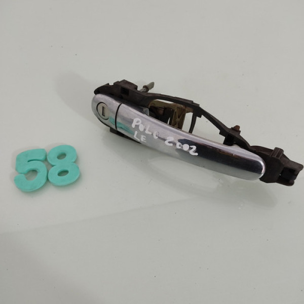 Maçaneta Externa Dianteira Esquerda Vw Polo 2005