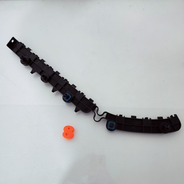 Guia Parachoque Tras. Direito Mitsubishi Outlander 2018 Cx8