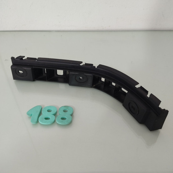 Guia Parachoque Traseiro Lado Direito Vw Saveiro G5