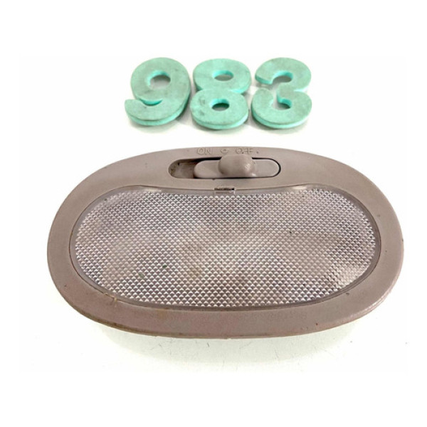 Luz De Teto Cortesia Chery Qq Cód S113714010 Cx 983