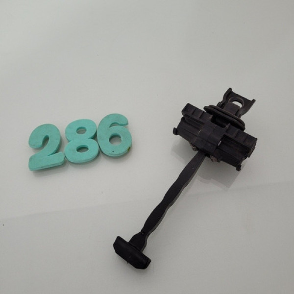 Limitador Porta Dianteira Esquerda Vw Nivus