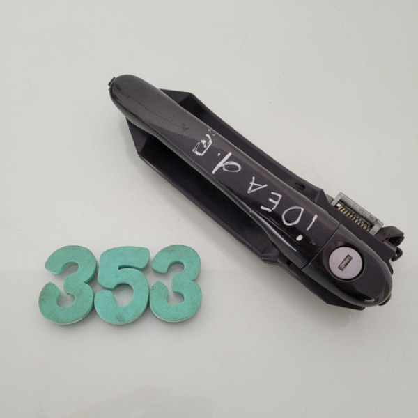 Maçaneta Externa Dianteira Esquerda Fiat Idea 2011 A 2015