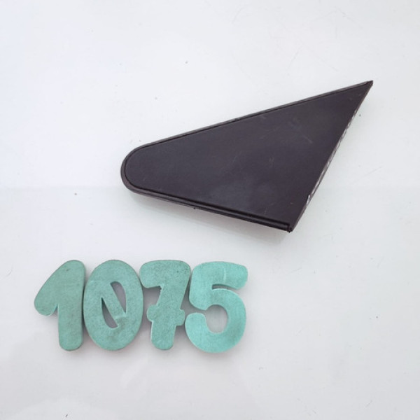 Acabamento Ext. Retrovisor Esquerdo Ford Fiesta 2004 Cx 1075