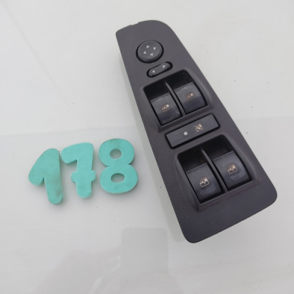 Comando Vidro Elétrico Dianteiro Esquerdo Fiat Linea