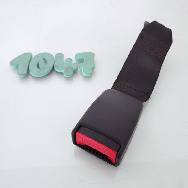 Prendedor Do Cinto De Segurança Peugeot 206 Cx 1047