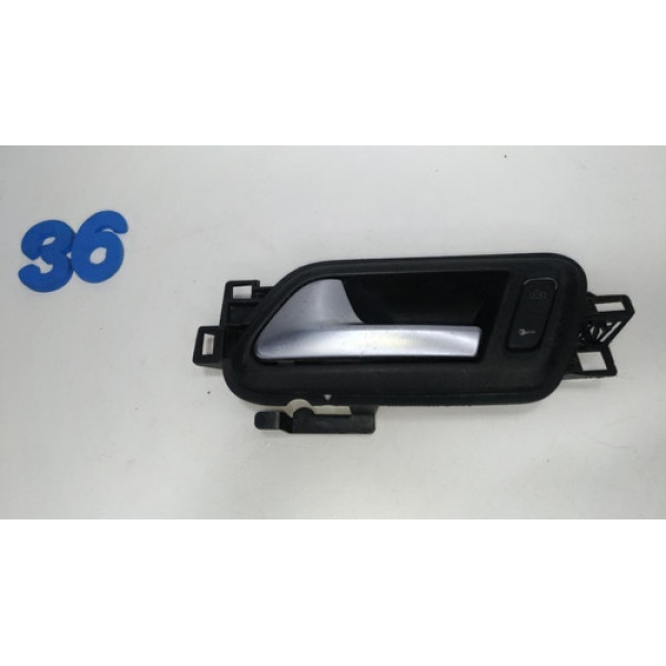 Maçaneta Interna Com Botão Trava Dianteiro Esquerdo  Amarok 