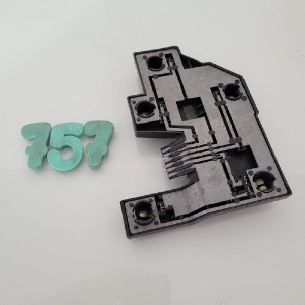 Circuito Lanterna Traseira Esquerda Gm Vectra Cx 757