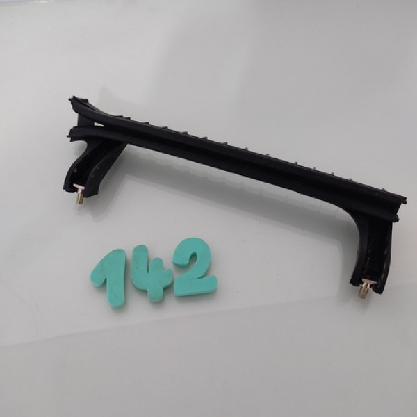 Guia Vidro Traseiro Direito Jeep Renegade 