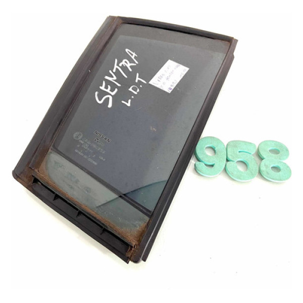 Vidro Fixo Traseiro Direito Nissan Sentra 2007/12 - Cx 958