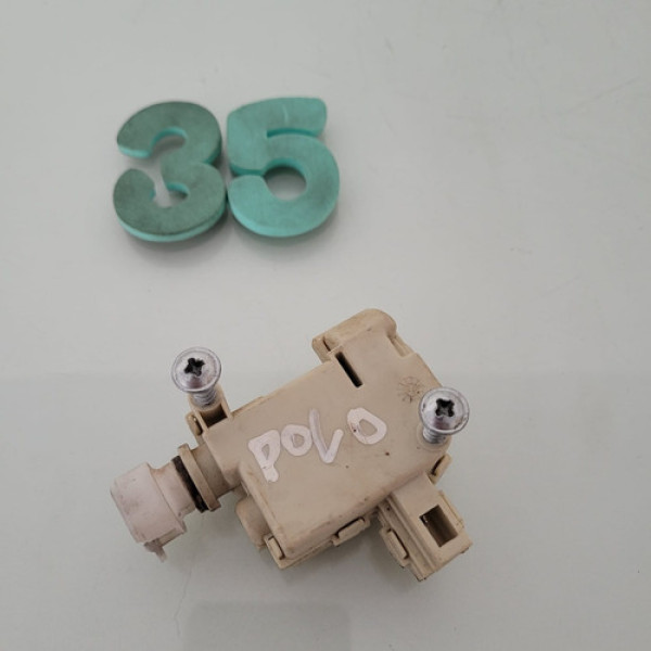 Trava Portinhola Do Tanque De Combustível Vw Polo 2004 Cx35