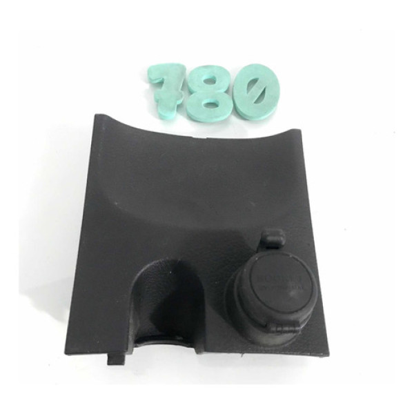 Moldura Tomada 12v Nissan Tiida 2010 Original - Cx 780