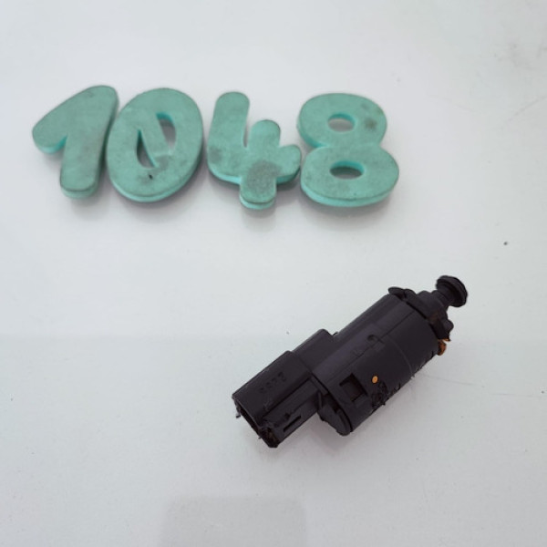 Interruptor Pedal De Freio Peugeot 207 Cod 9634667980 Cx1048