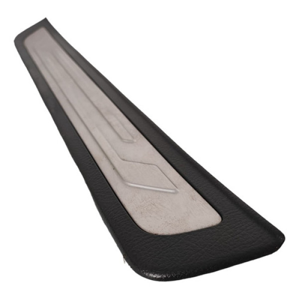 Soleira Porta Dianteira Direita Kia Sorento 2011 A 2013