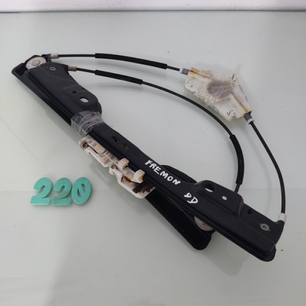 Máquina Vidro Dianteiro Direito S Motor Fiat Freemont 