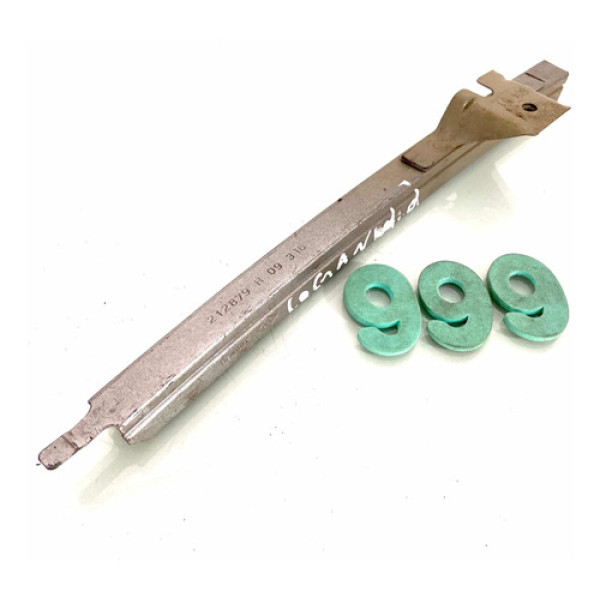 Guia De Vidro Lado Direito Dianteiro Renault Logan - Cx 999