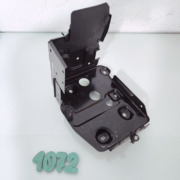 Suporte Da Bateria Fiat Argo Cod 52066331 Cx 1072