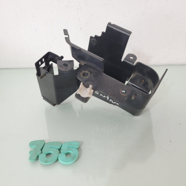 Suporte Do Reservatório Nissan Sentra Cx 755