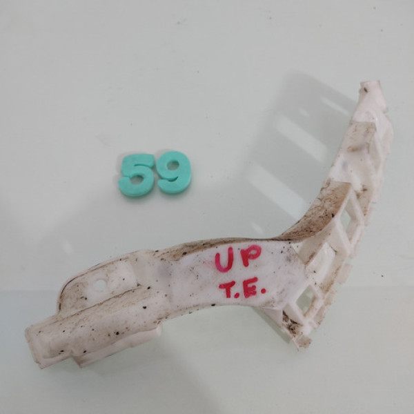 Guia Parachoque Traseiro Esquerdo Vw Up