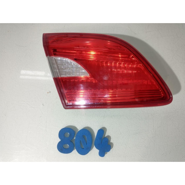 Lanterna Tampa Traseira Esquerda Nissan Sentra 2018 Cx 804