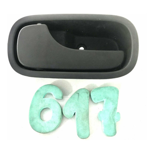 Maçaneta Interna Lado Esquerdo Dianteiro Fiat Fiorino 2016