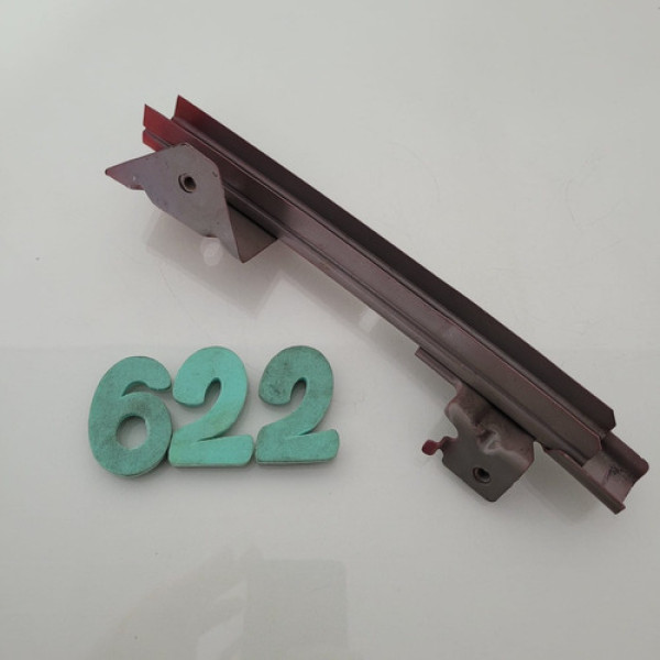 Guia Vidro Porta Traseira Direita Renault Duster  822375106r