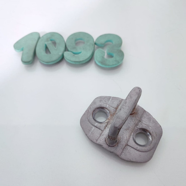 Batente Da Fechadura Da Porta Fiat Freemont Cx 1093