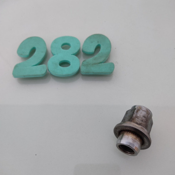 Porca Da Roda Mitsubishi Pajero Full 2008 - Unidade