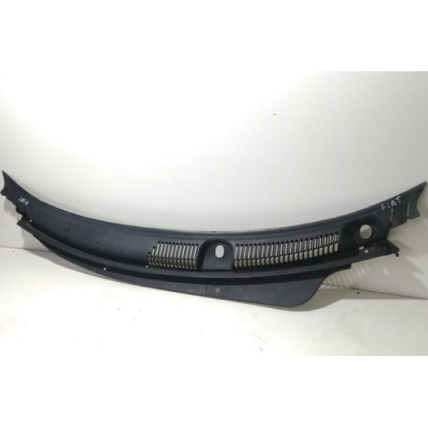 Grade Churrasqueira Parabrisa Fiat Argo 