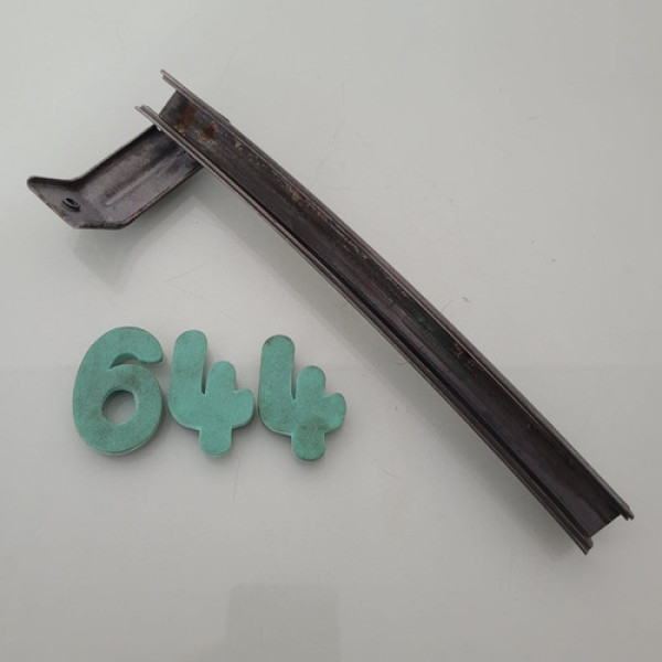 Guia De Vidro Porta Dianteira Direita Honda City 2009 A 2013