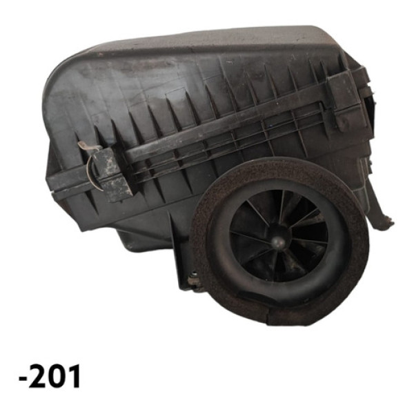 Caixa De Filtro De Ar Toyota Sw4 Detalhe