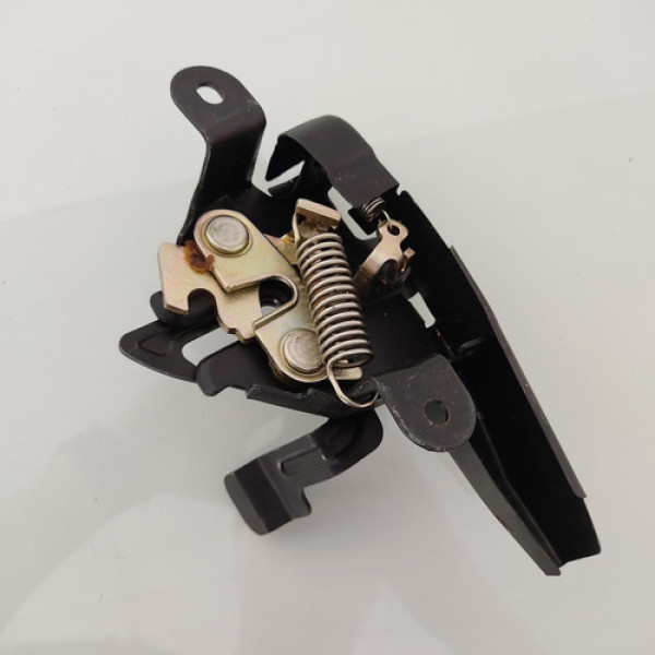 Fechadura Do Capo Dianteiro Lifan 620 