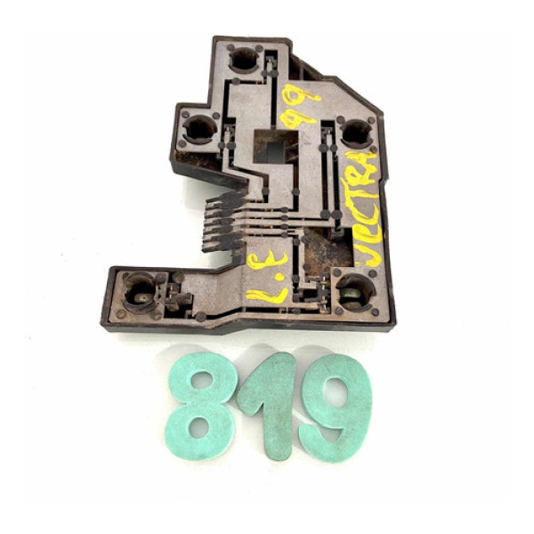 Circuito Lanterna Tras. Esquerda Gm Vectra 1997/99 - Cx 819