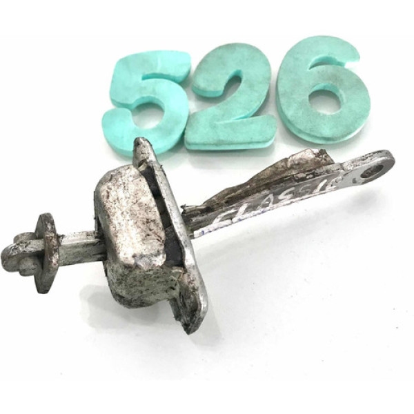 Limitador De Porta Lado Direito Traseiro Chevrolet Classic