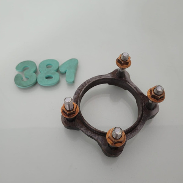 Suporte Do Cubo De Roda Traseiro Lifan X60