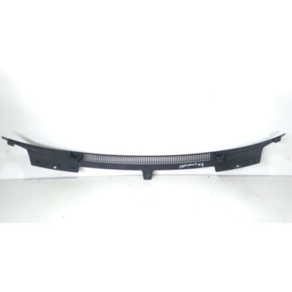 Grade Churrasqueira Parabrisa Fiat Freemont