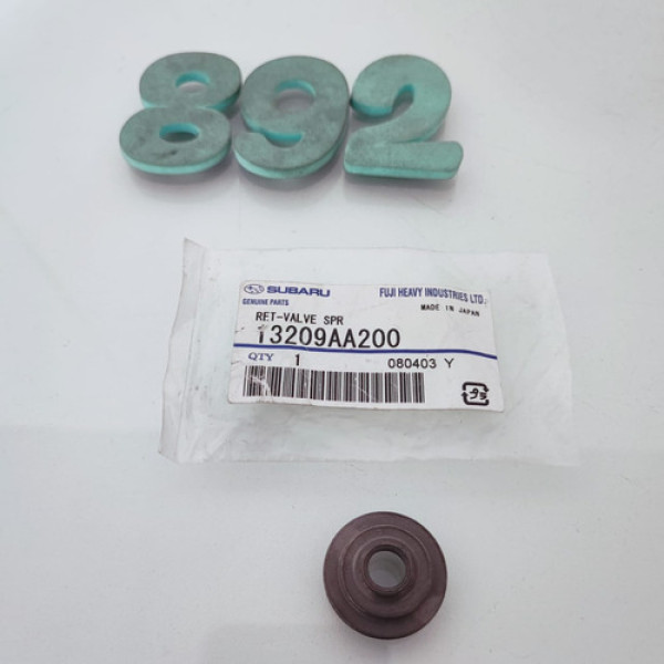 Retentor De Válvula Do Motor Subaru Impreza 2.5  Cx 892