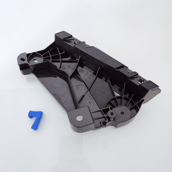 Guia Do Parachoque Dianteiro Esquerdo Nissan 370z Cx 7