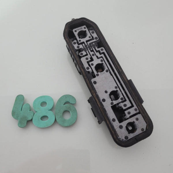 Circuito Lanterna Traseira Direita Renault Clio 2001 Cx 486