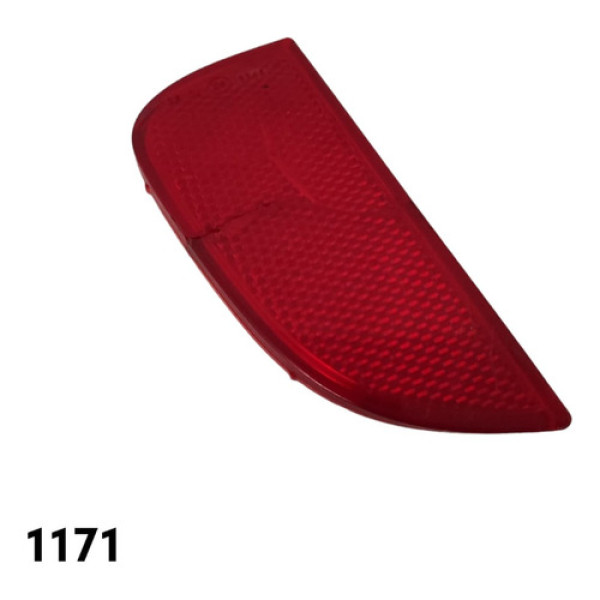 Refletor Do Parachoque Traseiro Esquerdo Fiat Palio Detalhe