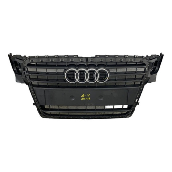 Grade Frontal Audi A4 2012