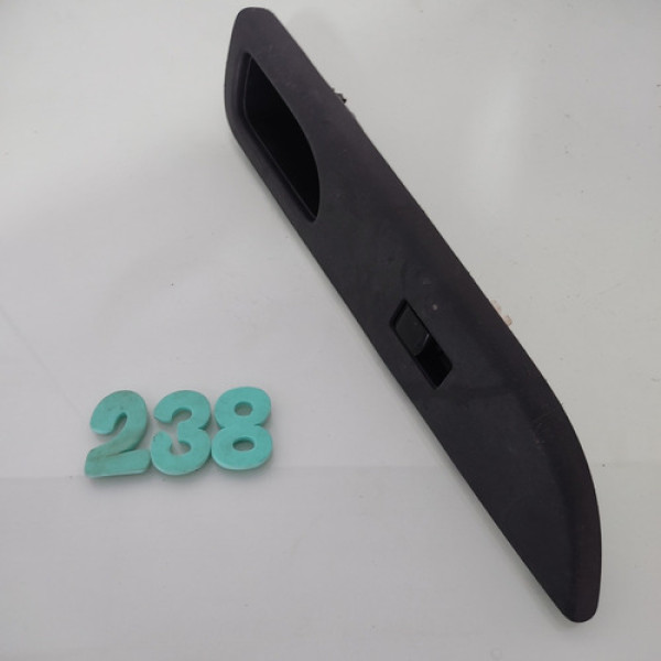 Comando Vidro Elétrico Dianteiro Direito Nissan March 