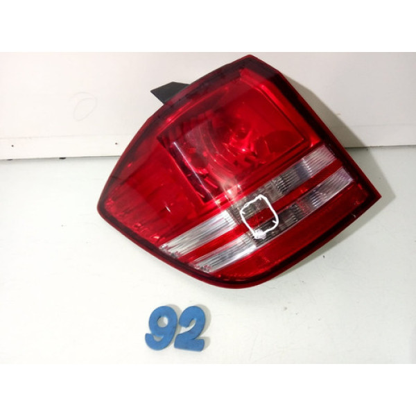 Lanterna Tr Com Detalhe Lad Es Dodge Jorney Fremont Original
