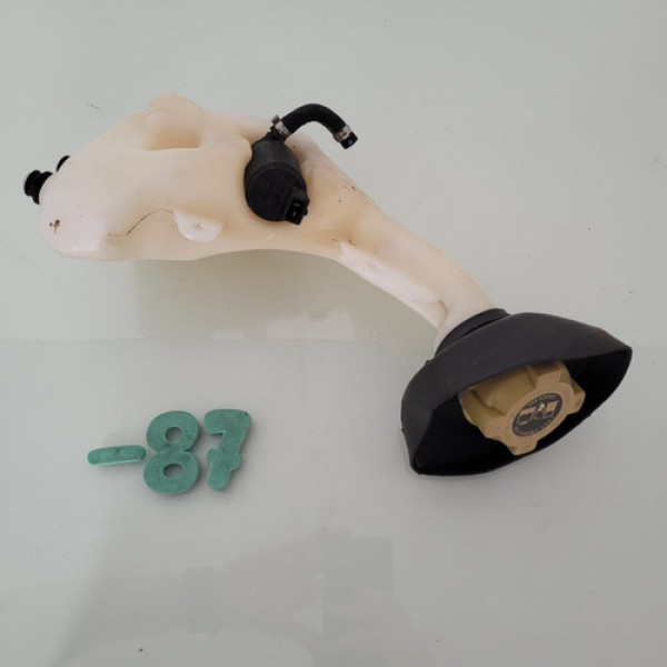 Reservatório De Partida A Frio Ford Fiesta 2013 Sc -87