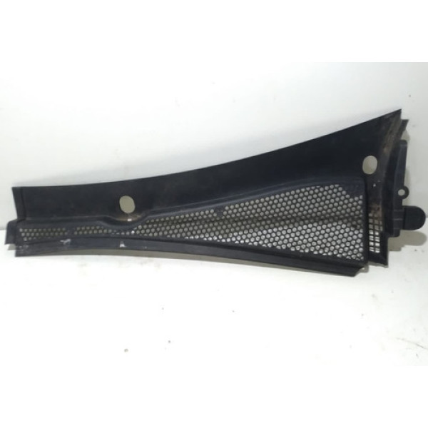 Grade Churrasqueira Parabrisa Lado Esquerdo Peugeot 208