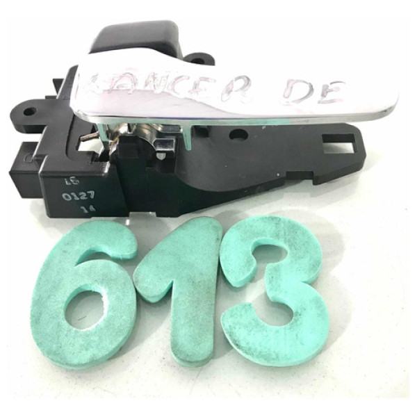 Maçaneta Interna Dianteira Esquerda Mitsubishi Lancer