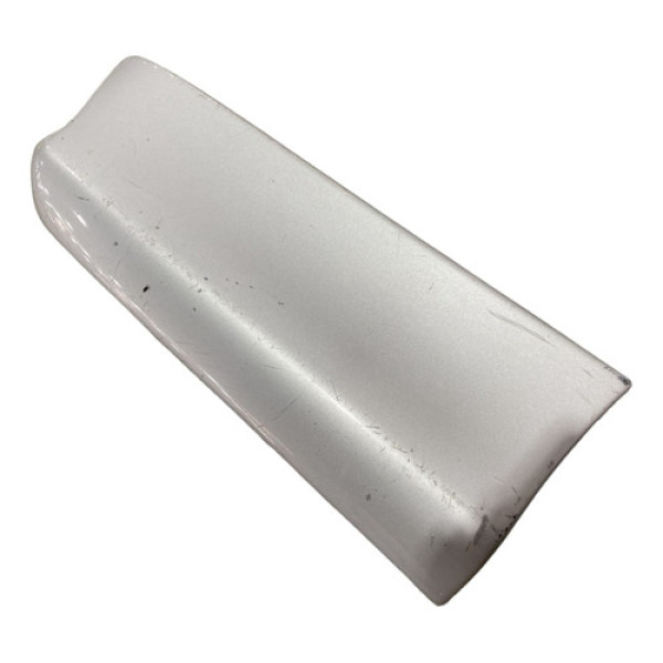 Ponteira Parachoque Tras Dir. Toyota Corolla Xrs 2010 A 2014